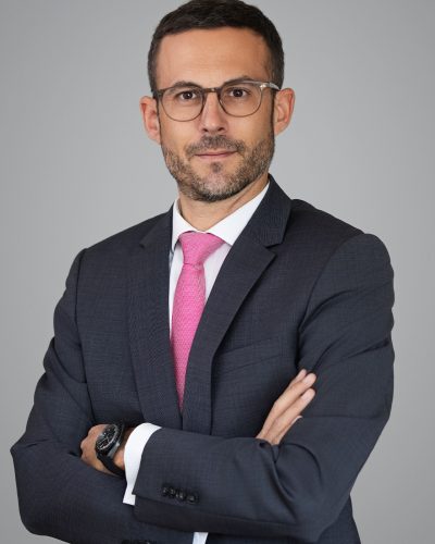 neckerfinance-_0000_Fabien Kurer couleur