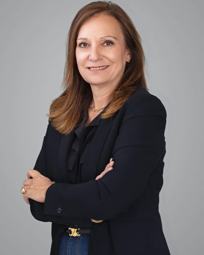 neckerfinance-_0001_Véronique Imbert couleur